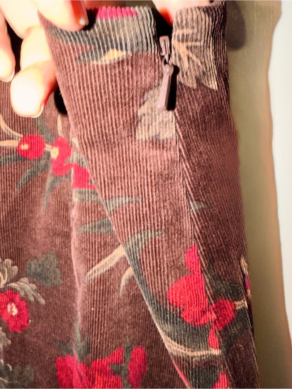 Ann Taylor Brown Floral Corduroy Mini Skirt Size 10 - Picture 4 of 10